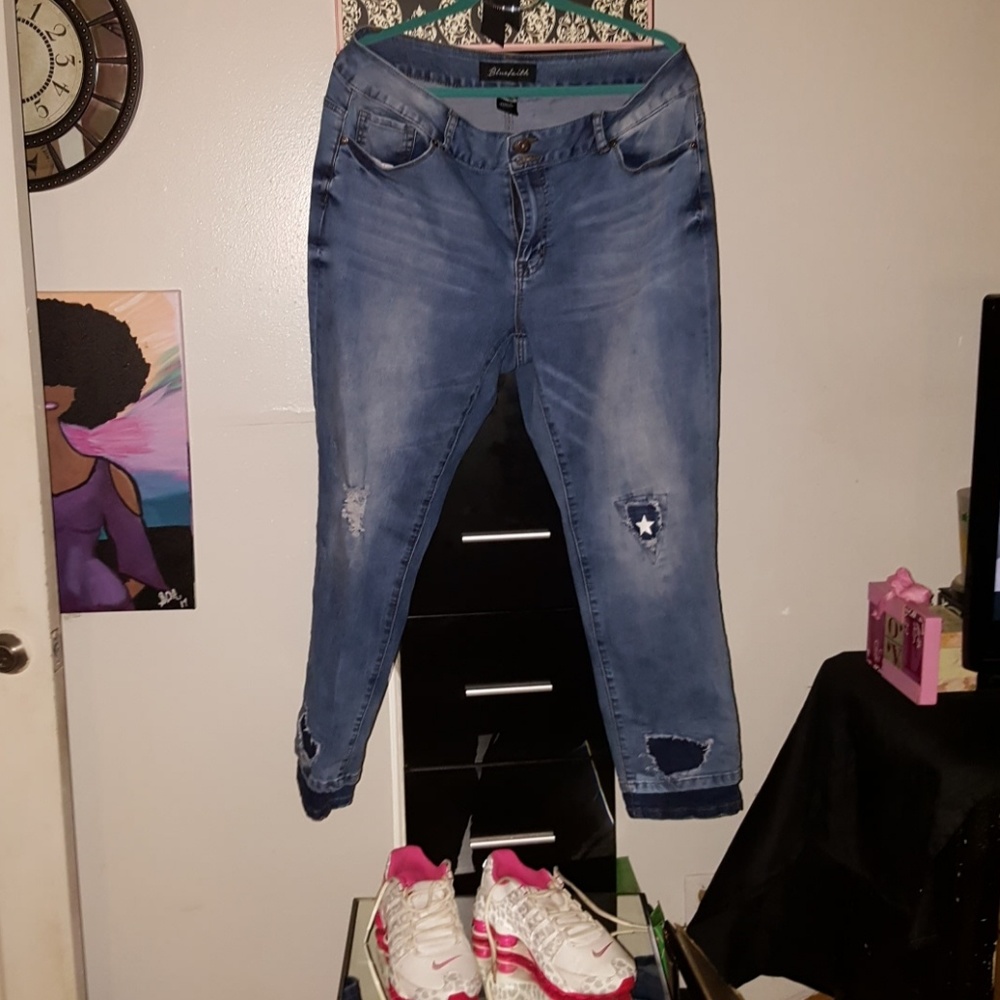 Jeans